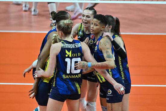 fenerbahce 3 farkli bransta 3 kritik maca cikacak 2 AA1bPcQl