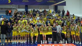fenerbahce opet 1 numarali kupada 3leme pesinde amKA9nYI