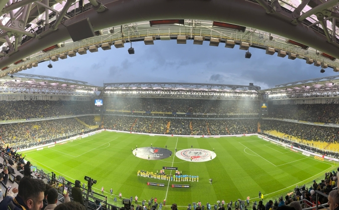 Fenerbahçe tribünlerinde tepki: "Sabrımız taşıyor!" 1 fenerbahce tribunlerinde tepki sabrimiz tasiyor keYNkX2N
