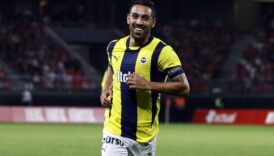 fenerbahcede alti oyuncu kart sinirinda U5kPKaqQ