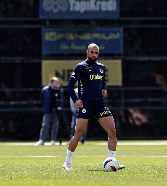 fenerbahcede amrabat gelismesi 0 fNpEt8m2