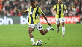 fenerbahcede jayden oosterwolde gelismesi SCJKEVBm