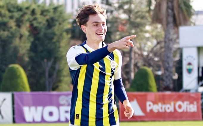 fenerbahcede yeni bir yildiz doguyor emirhan arkutcu 5nHYQzTV