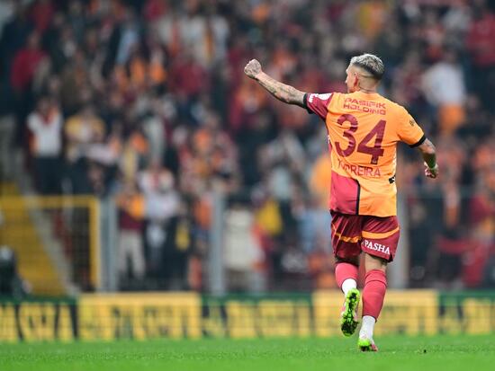 galatasaray bodrumu iki golle gecti ve farki 6 yapti 2 ppjyXpCr