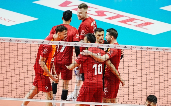 galatasaray derbide fenerbahceyi yenerek finale cikti ZdrT48ti
