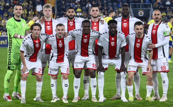 galatasaray maci oncesi iki isim ceza sinirinda