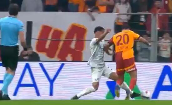 galatasaray macinda penalti varla iptal 0 6MmBYi84