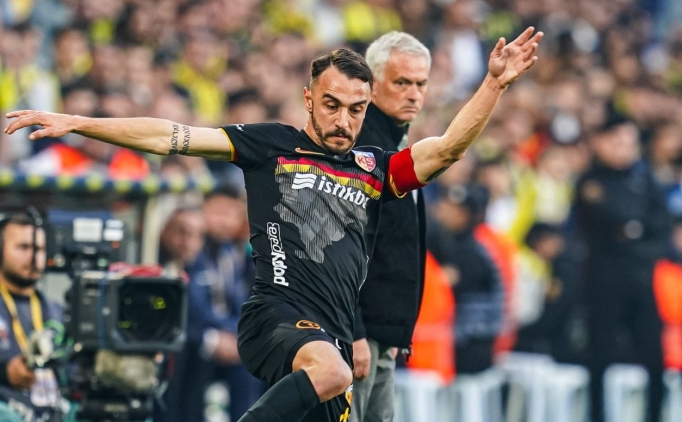 galatasaray sag bek transferinde gozunu super lige cevirdi McS4mAX6