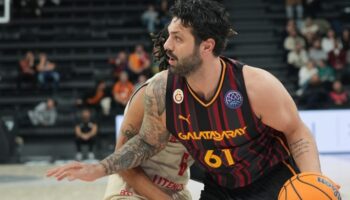 galatasaray sampiyonlar liginde era nymburk karsisinda LidzdASI
