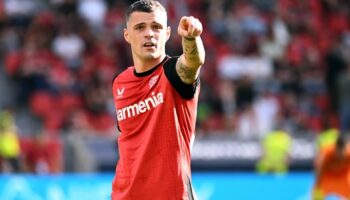 galatasarayda xhaka icin yogun mesai 7rPrkr1X