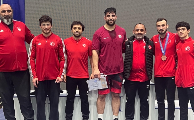 grekoromen gures milli takimi kazakistanda 2si altin 5 madalya kazandi