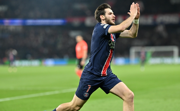 harika gollerin oldugu macta psg aston villayi yikti 7vnO5egO
