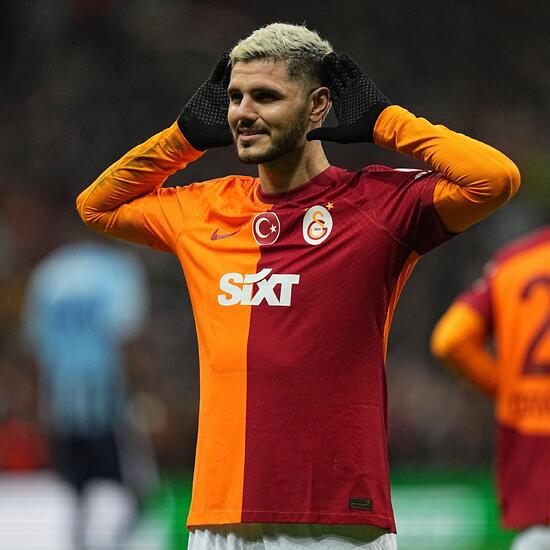 icardi sevincine kirmizi kart 0 L28ZSOHN