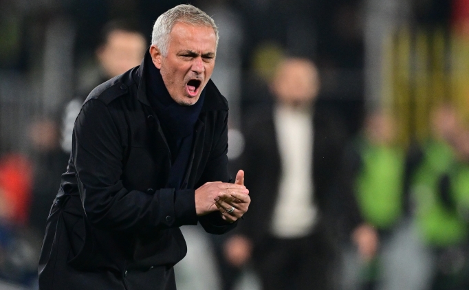 jose mourinho sahnelenmis bir senaryoydu unutalim NACzU53e