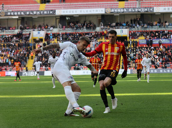 kayserispordan kasimpasa macinda 10 kisiyle 3 puan 0 zrRfXsjA