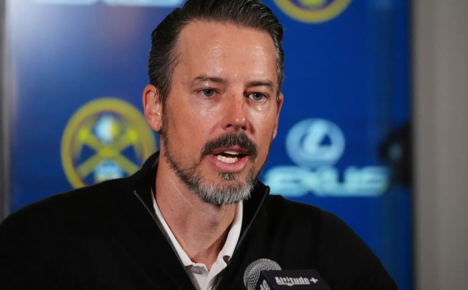 kroenke malone ve boothun gonderilmesi aylar oncesine dayaniyor DaAkYmp1