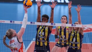 kupa voleyde sampiyon fenerbahce medicana PutanqCq