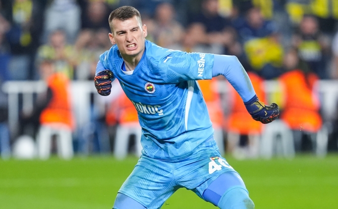 livakovic performansiyla goz doldurdu S64PwRN3