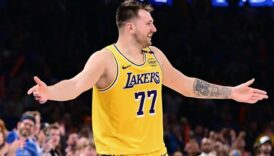luka taraftarla laf atisirken oyundan atildi anlamiyorum T3AMQjVc