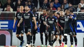 lyon deplasmanda uc golle uc puani aldi QQNQg2Vd