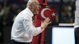 marcello abbondanza iyi bir reaksiyon verdik KE4DfulM