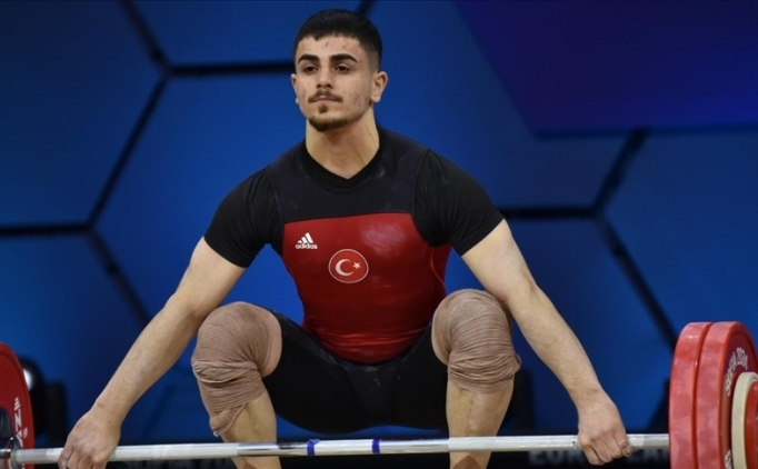 milli halterci kaan kahriman avrupa sampiyonluguna ulasti W1BmAtBK