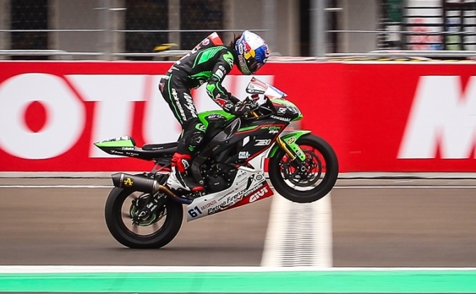 motosikletci can oncu supersport hollanda ayagindaki ikinci yarisi kazandi I7i25mAc