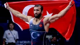 murat firat ve burhan akbudak avrupa gures sampiyonasinda 3unculuk macina cikacak z2U5ZiCn