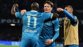 napoliden zirve yolunda net galibiyet Oa2TuKGH