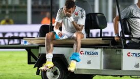 neymar gozyaslariyla sahayi terk etti RMtsefYC