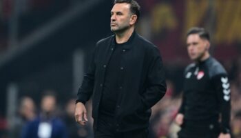 okan buruk galatasarayda ilk 4te jCeZcwWu