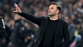 okan buruk sadece fenerbahce macinda oldu IyUA2MRK