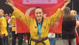 ordulu 74 yasindaki milli tekvandocu avrupa poomsae sampiyonasinda ucuncu oldu h3ZZOMCw
