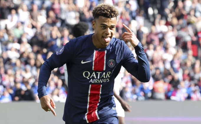 sampiyon psg 3 puana doymuyor TtklnQUc