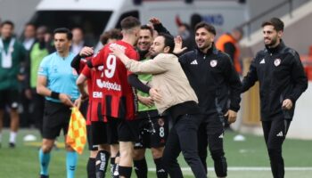 selcuk inan maci cevirmeyi basardik KaQAYf3C