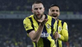 super ligde ikinci devrenin lideri fenerbahce KfWI4kVU