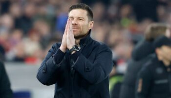 xabi alonso real madridi cok istiyor IwtLA6WL