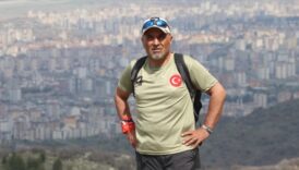 yuruyus icin yola cikan edebiyat ogretmeni zirvelerin tutkunu oldu HLktZPGb