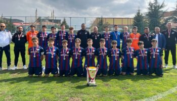 1461 trabzon fk 14 yas alti takimi turkiye sampiyonu oldu 5S1fO4OC