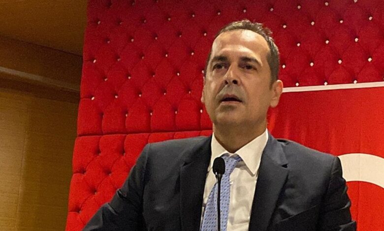 antalyada yeni baskan riza percin FgxuB7DS