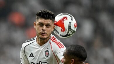 besiktas taraftarindan milot rashicaya tepki orkun kokcuye destek 2L8gIzAA