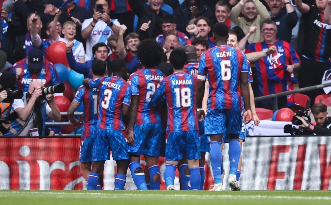 crystal palace finale yukseldi IttKeyMk