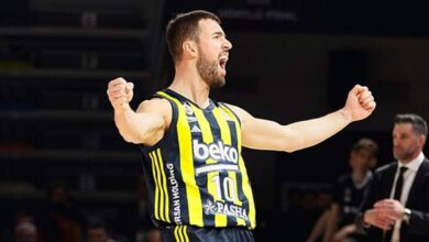 fenerbahce beko melih mahmutoglunun sozlesmesini bir yilligina uzatti w6LAsb3G