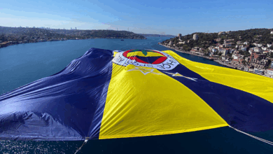 fenerbahce bekonun bayraklari koprulerde dalgalandi DKJvhWMu