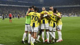 fenerbahce galibiyetlerini 10 dakikaya sigdirdi tzLX45Su