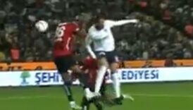 fenerbahce varla penalti kazandi lDViGeb2