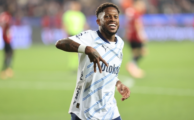 fred icin ayrilik iddiasi internacional devreye girdi YXS53Ajm