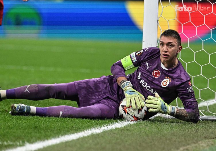 galatasaraya kaleci transferinde ameliyat engeli 1 6UKtimEb