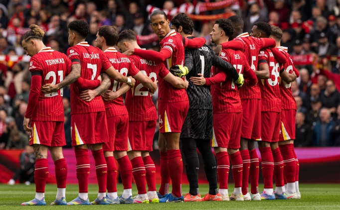 liverpool sampiyonluk icin sahada uzQ74rY3