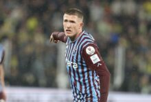lundstram kamptan ayrildi Se9lD3ks